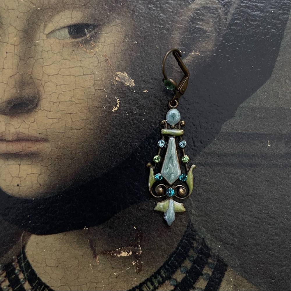 Unique Whimsical drop dangle dainty layered gemstone statementearrings art deco